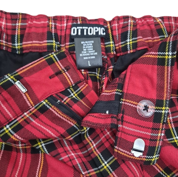 Hot Topic red plaid high rise pants - Picture 13 of 15